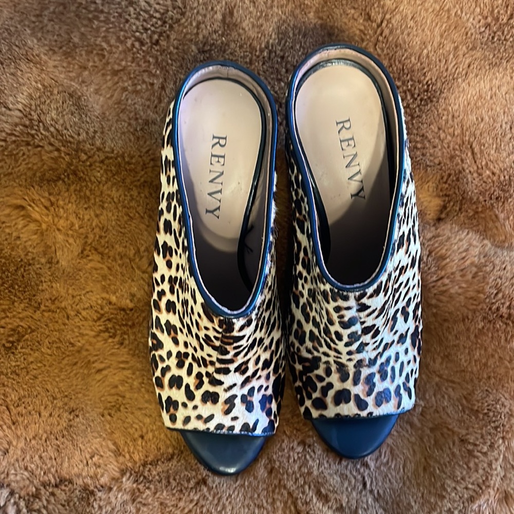 Renvy Shoes Leopard Wedge - Never Worn